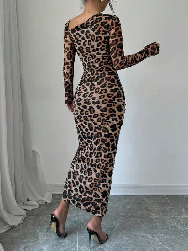 Chic Animal Print Bodycon Midi Dress