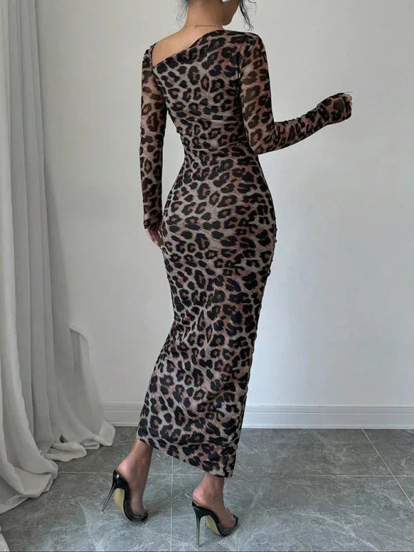 Chic Animal Print Bodycon Midi Dress
