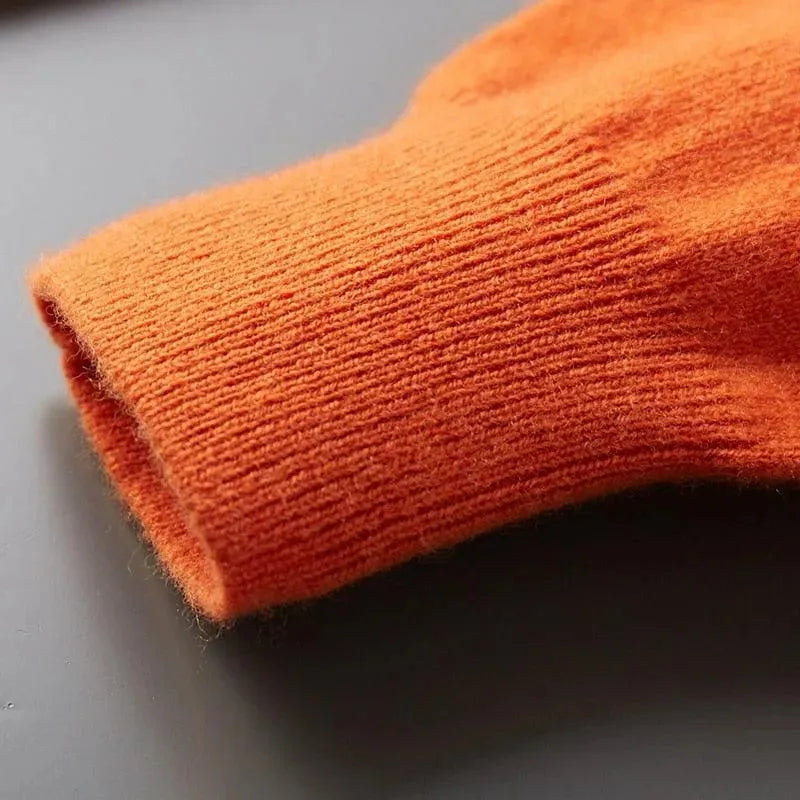 Men’s Wool Blend Crew-Neck Pullover Sweater