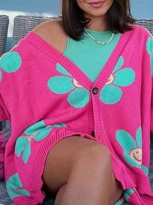 Women’s Heart Jacquard V-Neck Cardigan Sweater – Relaxed Fit