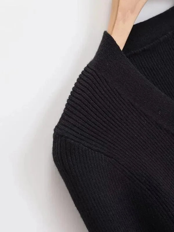 Women’s Lightweight V-Neck Cardigan Sweater – All-Season Knit