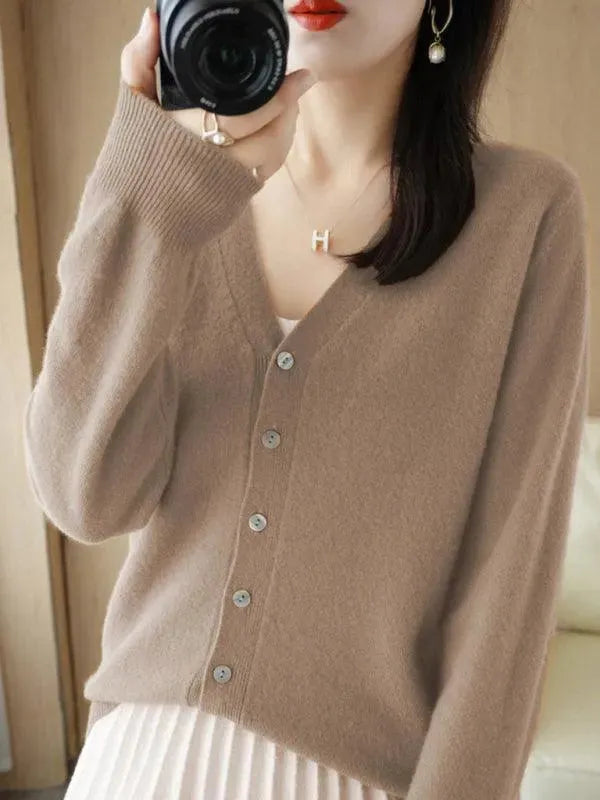 Women’s Short V-Neck Cardigan Sweater – Soft Knit All-Season