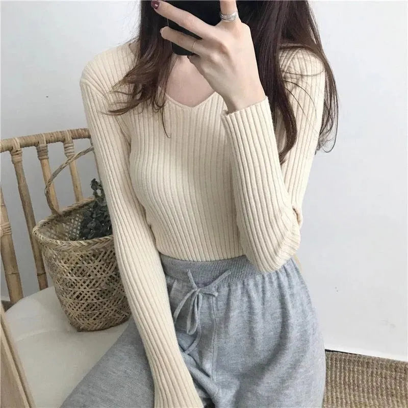 Women’s Slim Fit V-Neck Pullover Sweater – Ribbed