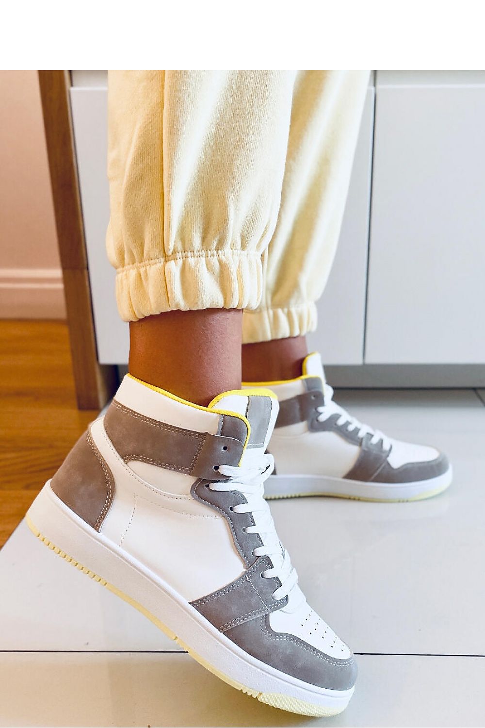 Women's Sneakers - High-Tops Women Sneakers - Platform Ankle Boots - Lace-Up Shoes