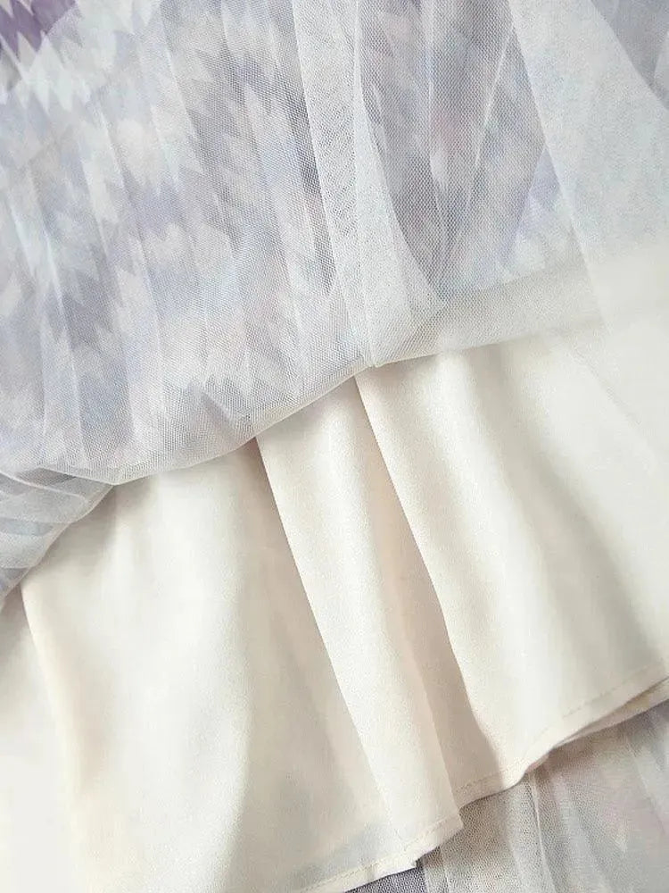 Chic Women Abstract Pleated Two-Piece Skirt Set - Abstract Skirt Set - LeStyleParfait