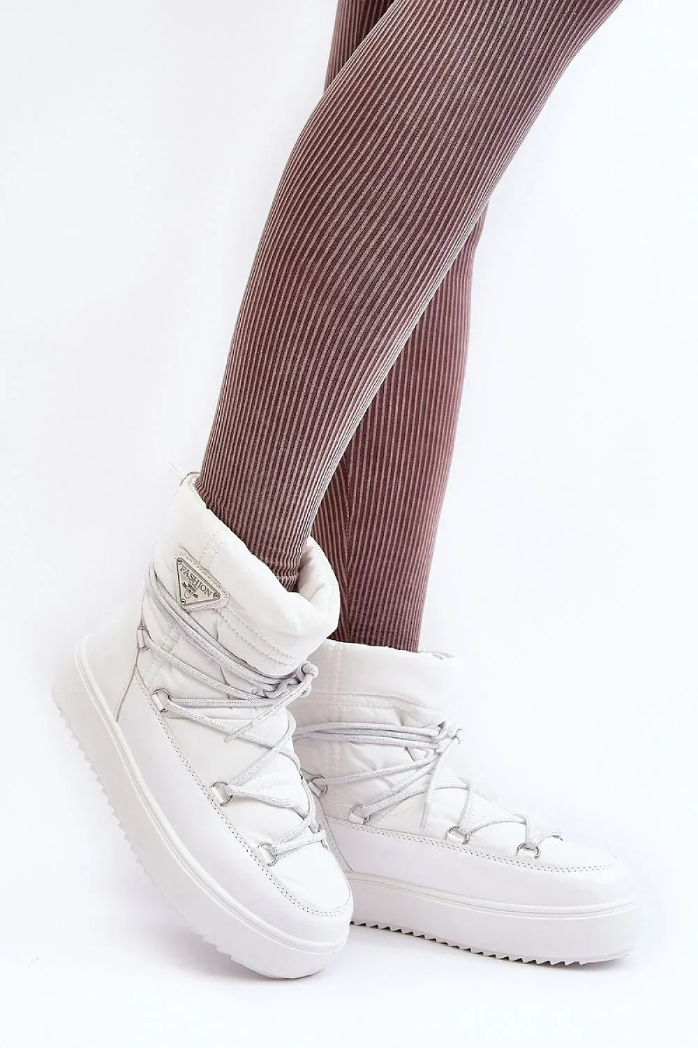  Snow boots model 189411 Step in style 
