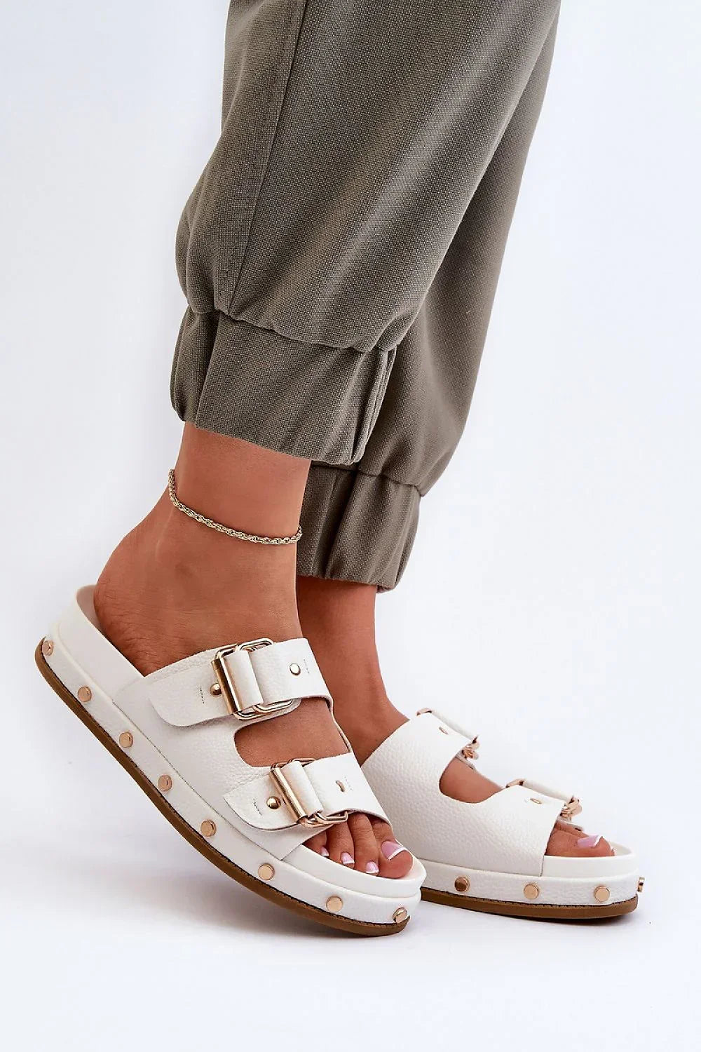  Flip-flops model 198774 Step in style 