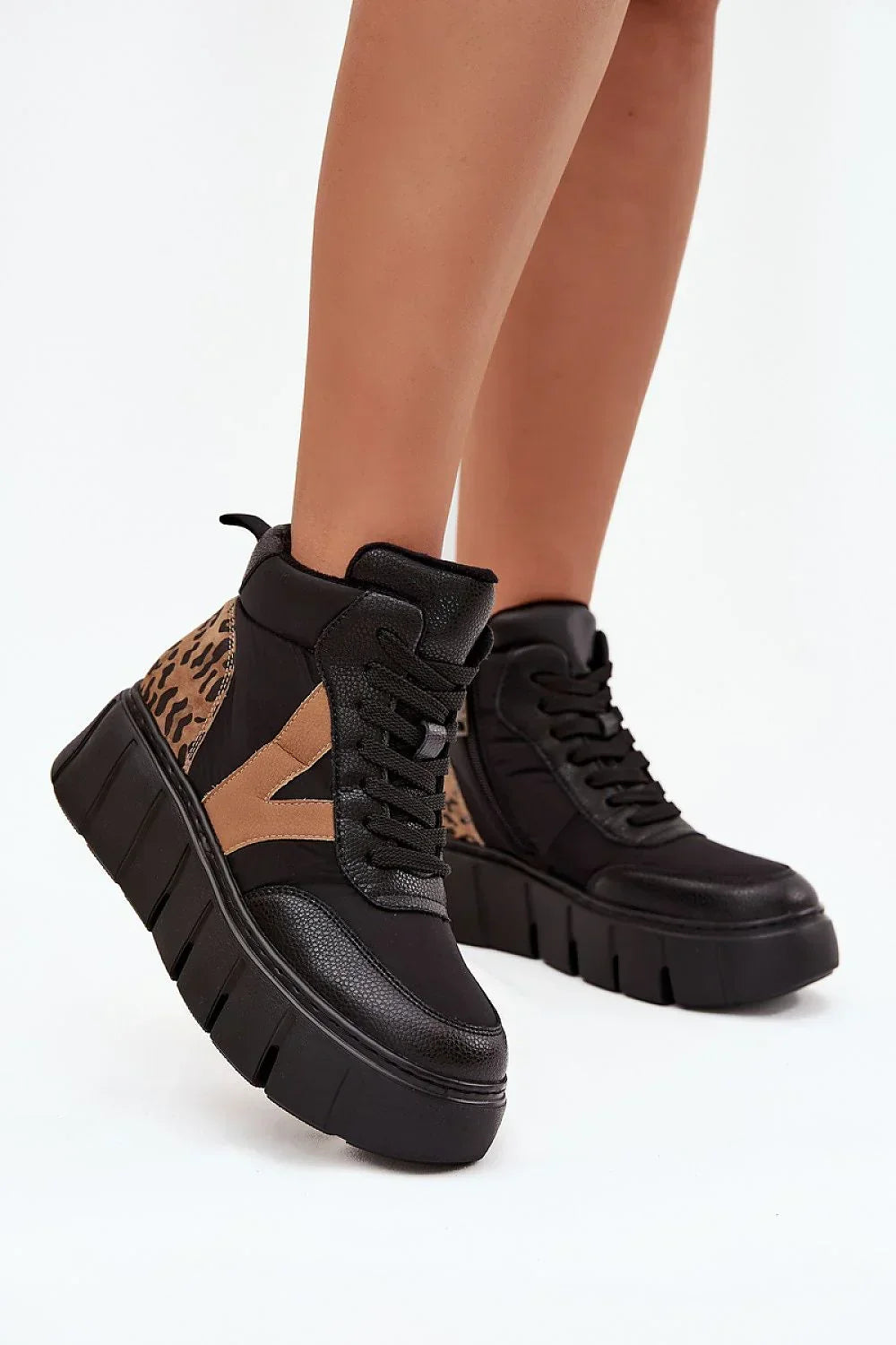  Boots model 217815 Step in style 