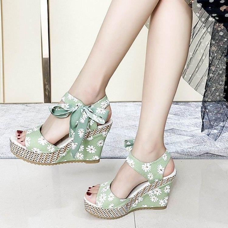 Floral Print Peep Toe Wedge Sandals - Wedge Shoes - LeStyleParfait