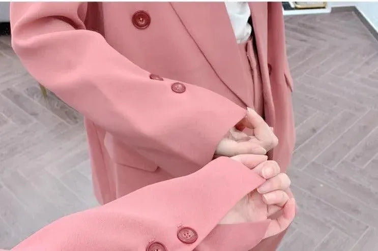 The Compassionate Double-Breasted Blazer Women - Formal-Business - Plain-Solid - Double-Breasted Blazer - LeStyleParfait