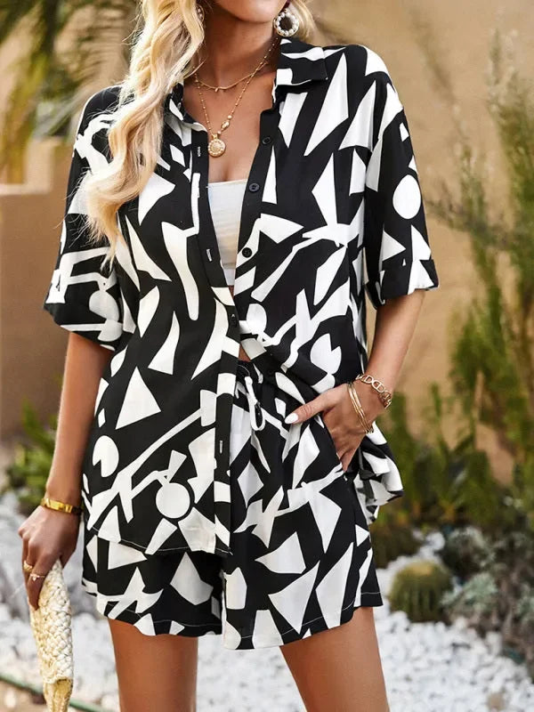 Trendy Women Abstract Summer Shorts Set - Abstract Shorts Set - LeStyleParfait