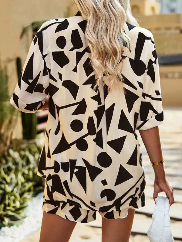 Trendy Women Abstract Summer Shorts Set - Abstract Shorts Set - LeStyleParfait