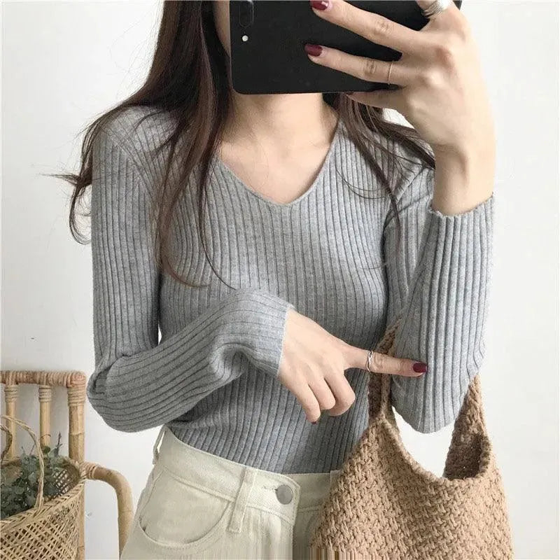 V-Neck Slim Knitted Sweater - Pullover Sweater - LeStyleParfait