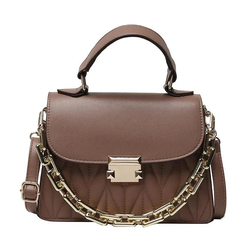 Women Chained Leather Handbag - Handbag - LeStyleParfait