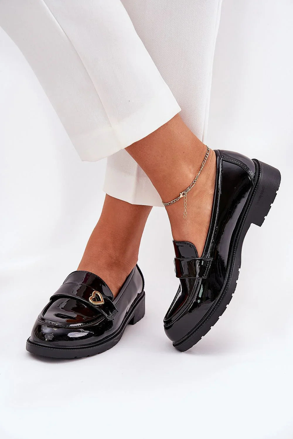 Women’s black heart detail low heel moccasin loafers, casual synthetic leather women’s loafers for spring