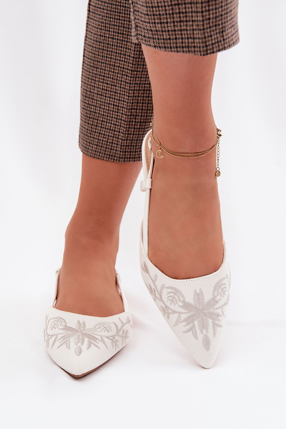 Women’s Embroidered Flat Sandals-Women's Sandals-LeStyleParfait