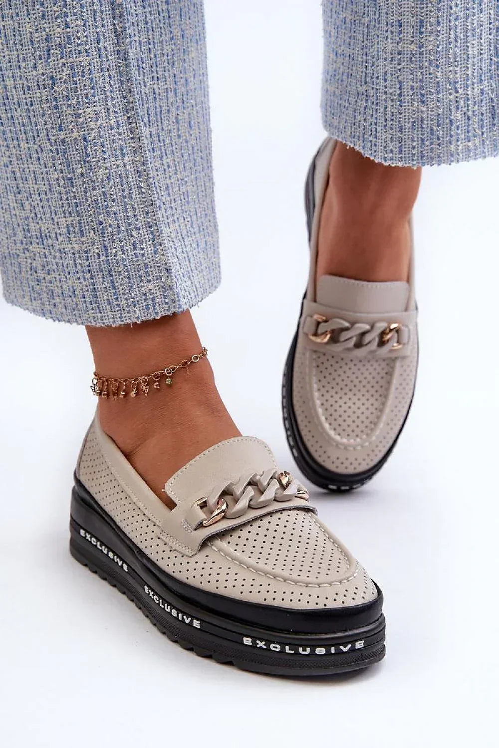 Women’s leather horsebit platform moc toe loafers, chunky women’s platform loafers for workwear and street style
