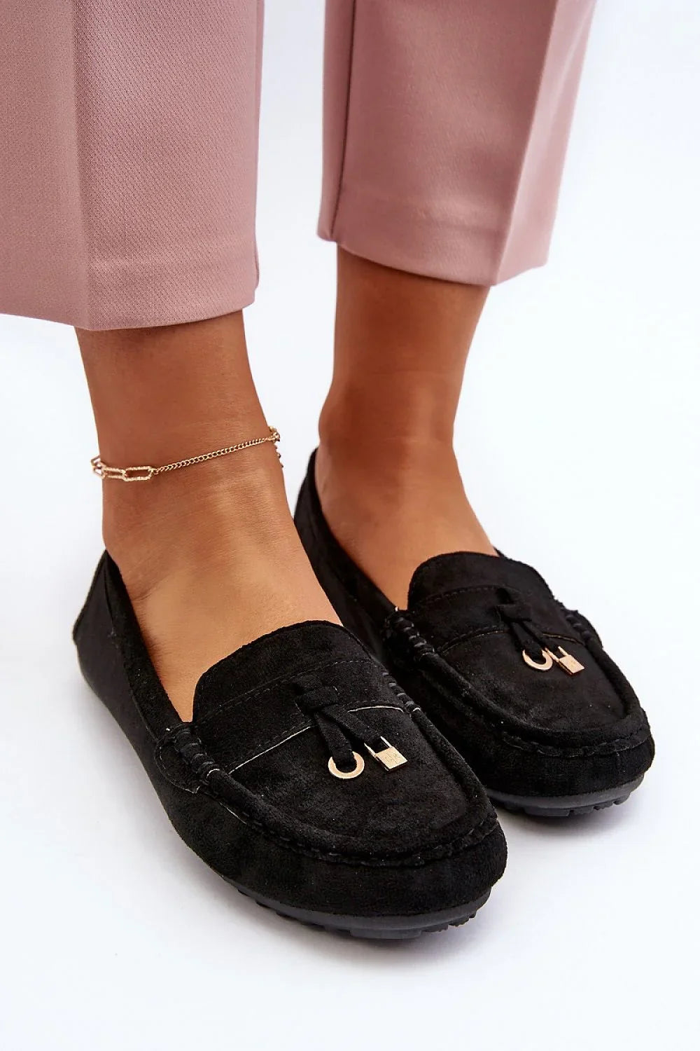 Women’s vegan tassel moccasin loafers, lightweight breathable flat women’s tassel loafers for office and streetwear