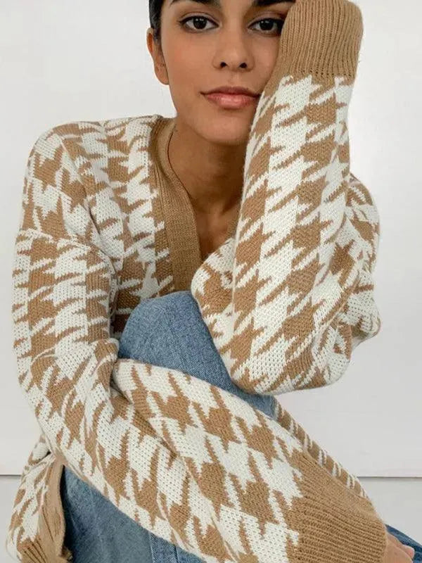 Women’s Houndstooth V-Neck Cardigan Sweater – Classic Pattern