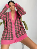 Women’s Houndstooth V-Neck Cardigan Sweater – Classic Pattern